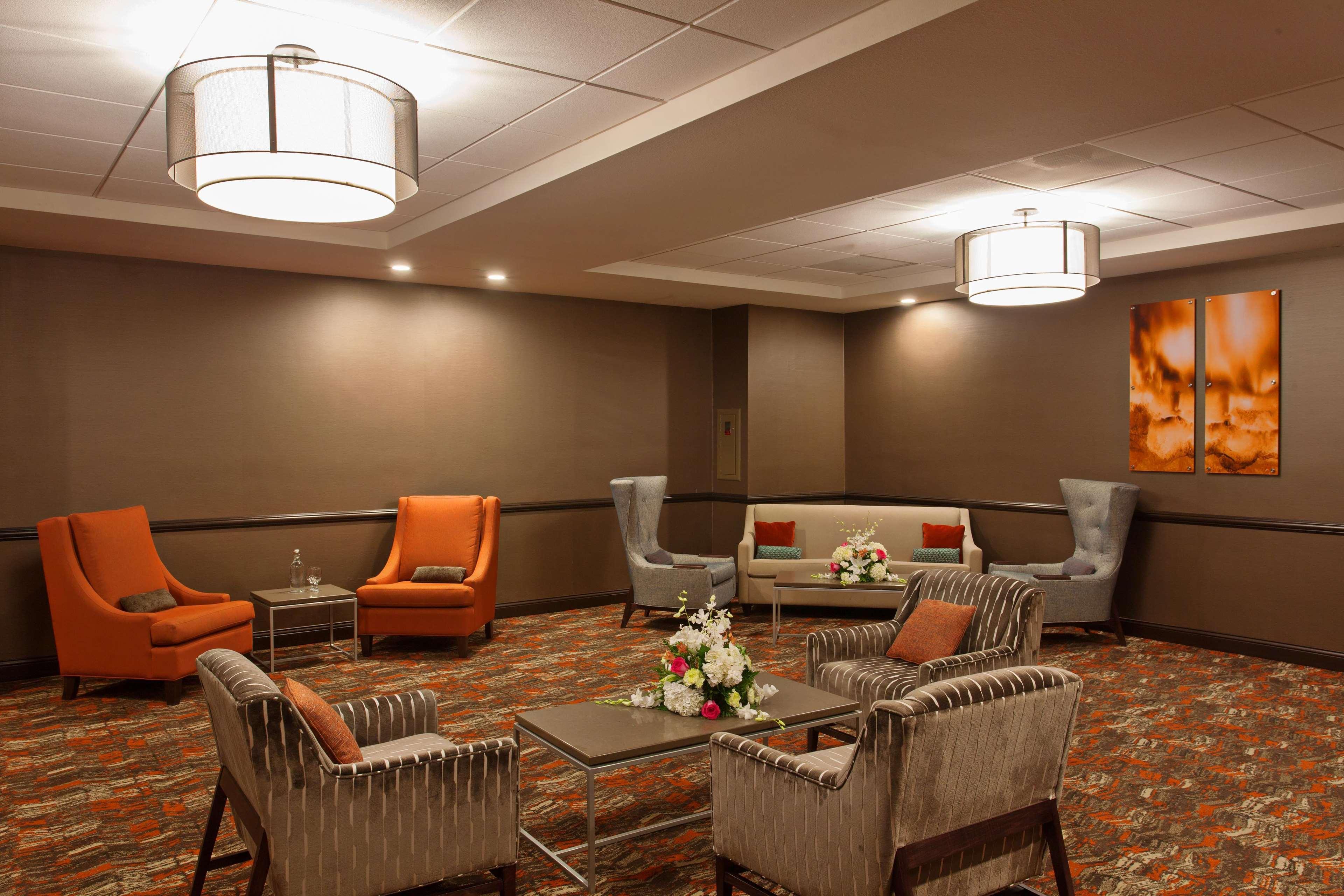 Hotel Doubletree By Hilton San Bernardino Extérieur photo